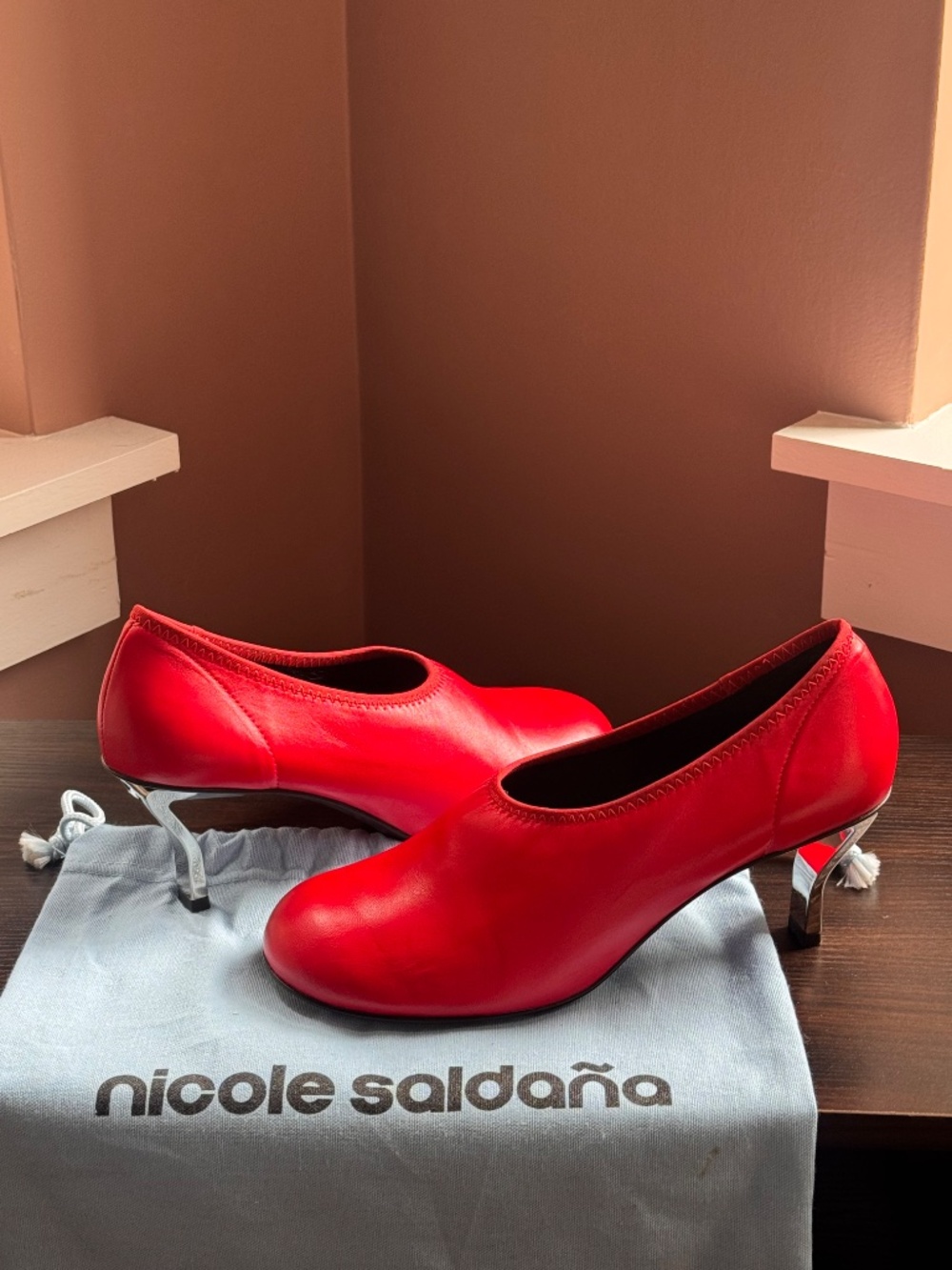 NICOLE SALDAÑA Red Harper Leather Heels - Picture 5 of 10